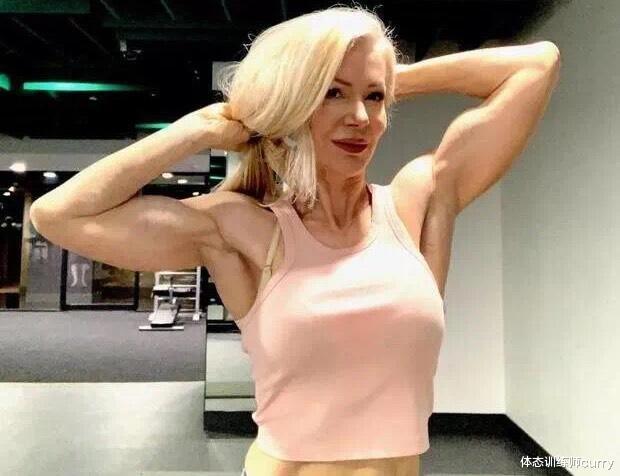 健身|40岁女生健身还有用吗?来看看这位65岁的奶奶,你就会知道答案