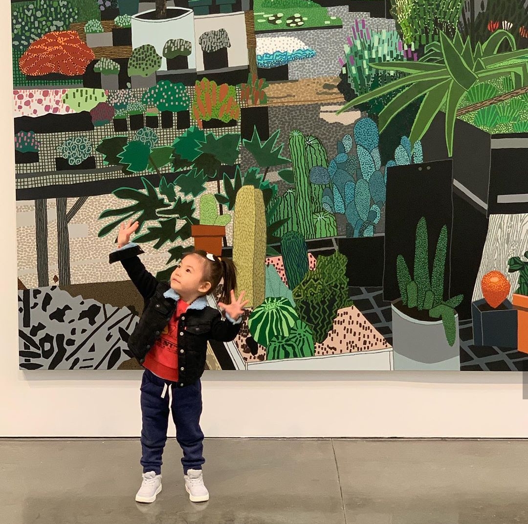 琅琊榜|陈冠希女儿绘画作品被融入到服装里，销售所得将捐赠，正能量满满