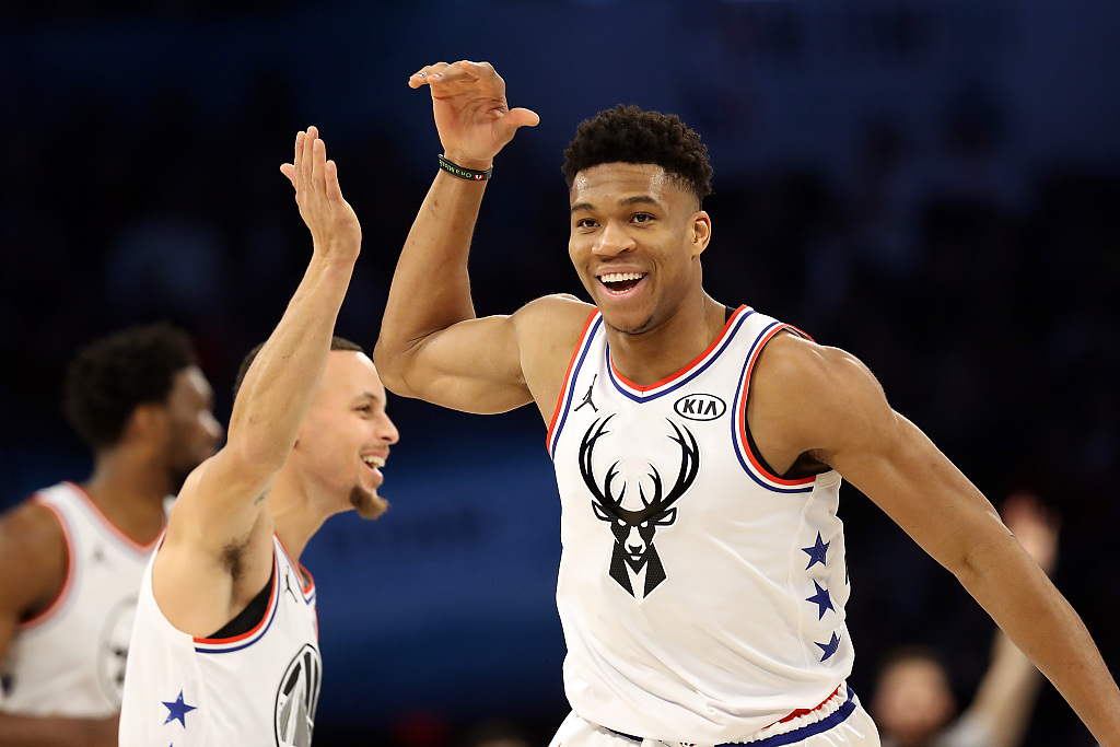 3消息!NBA总冠军中锋加盟辽宁!曝勇士交易艾顿方案,MVP榜出炉