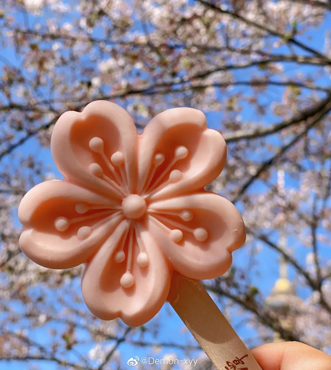 半岛晨报 你吃过三星堆“青铜面具”吗？网友：我吃过白娘子许仙、黄鹤楼…