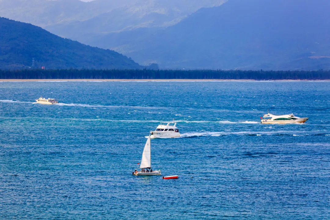 红海|媲美巴厘岛，北纬18°绝美海岸线，海南这个宝藏地比三亚人少景美