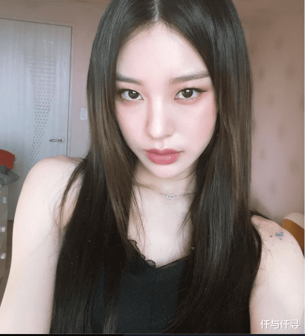 仟与仟寻|韩网爆红的最美k-pop舞者，曾因绝美外貌被网友直呼：请原地出道