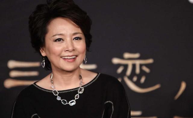 BiuVogue|张瑜真的是50后吗？颜值精致还自然，不愧是《庐山恋》的女主角