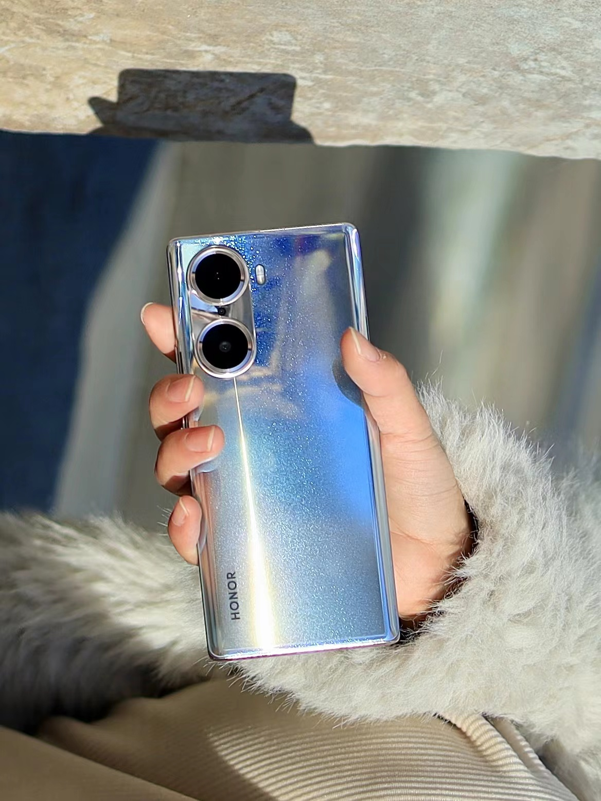 三星|同样是2699的起售价，荣耀60 VS OPPO Reno7，重新定义生产力