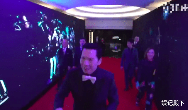 向华强|向华强的七十大寿，处处彰显着尊贵与地位，上流社会的生活太体面！