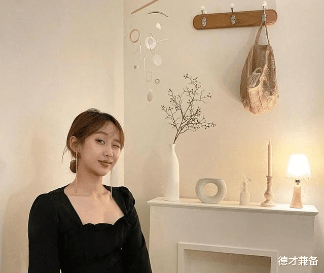 德才兼备|瞧瞧韩国女孩36㎡的精致生活，杂而不乱的布置，让人羡慕