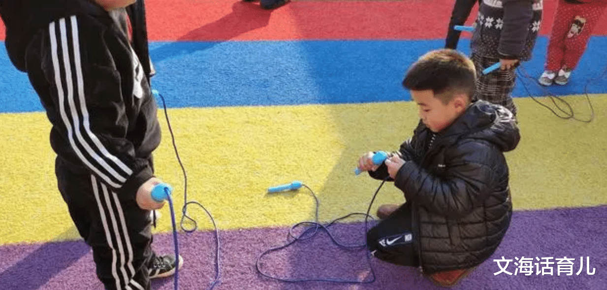 文海话育儿|男孩身高发育有“终止线”，这个年纪没有一米七，以后估计很难长高了