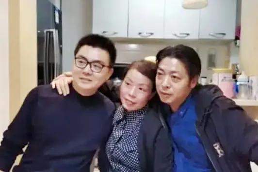 直播带货|田静直播带货收入，需要和许妈分成吗？一家人还需要说两家话？