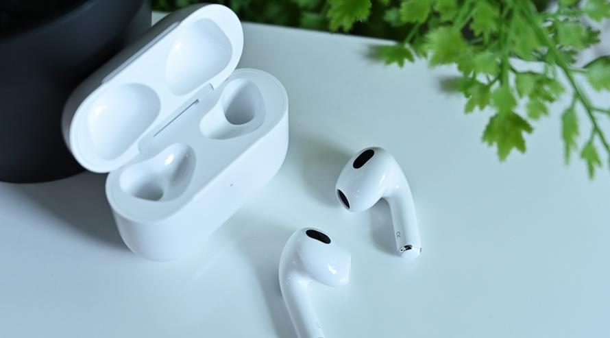 苹果|自从入手AirPods3后,以前手机不经常听的歌现在每天都反复的听
