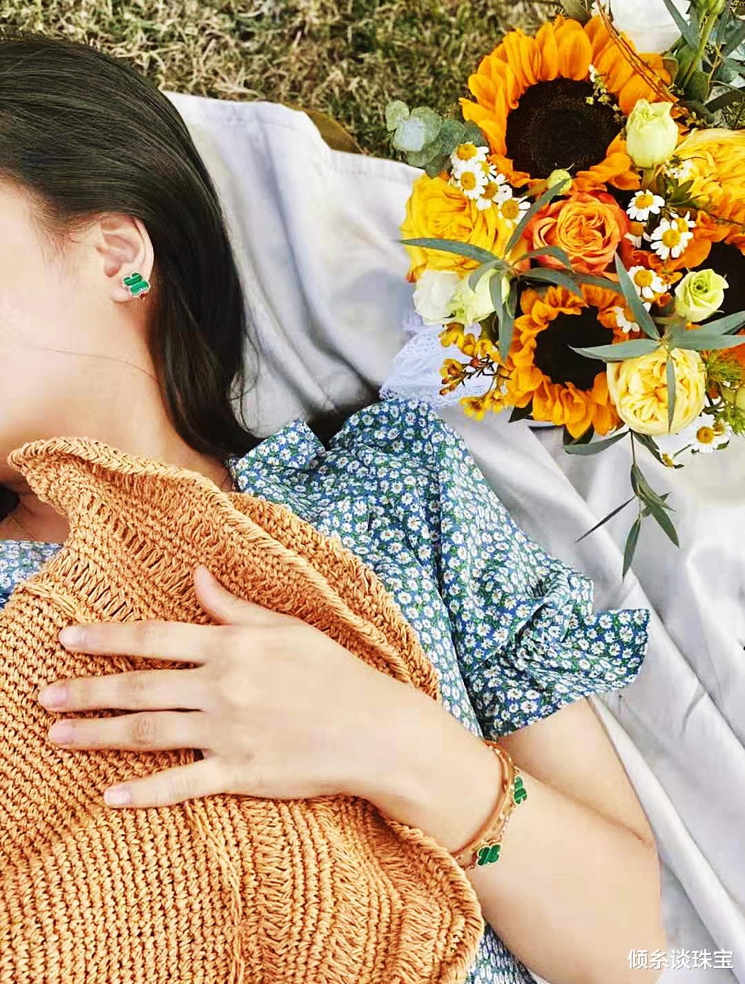 倾糸谈珠宝|女人的花样生活，绿色带来幸运，带着这样的珠宝感到幸福与满足