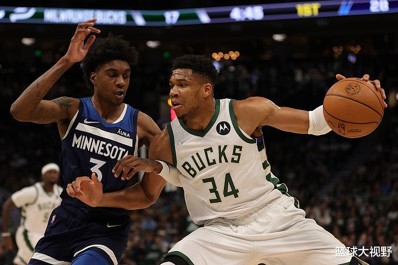 斯蒂芬·庫里|當(dāng)字母哥23投18中時(shí)，你才會發(fā)現(xiàn)庫里的可怕之處