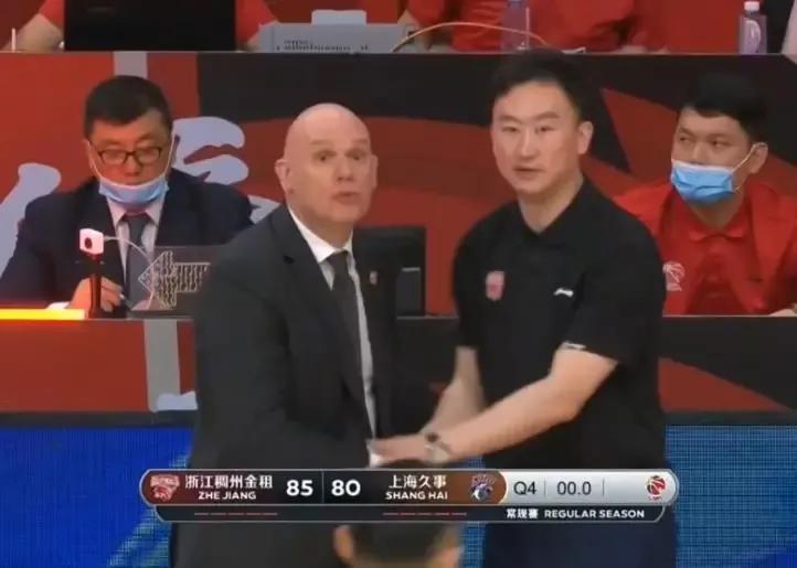 浙江男篮|输掉灵魂！上海男篮不敌半主力浙江队，土豪球队远离季后赛！