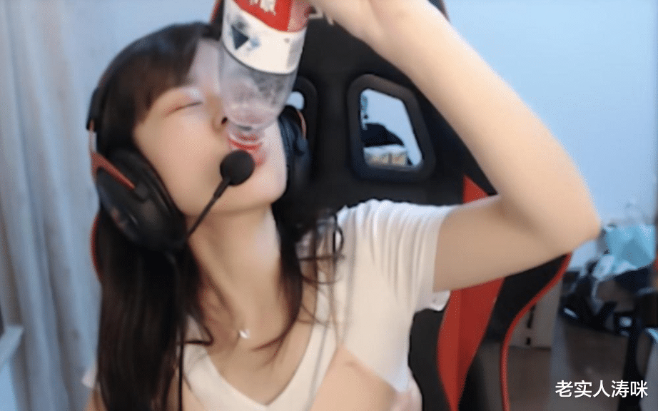 绝地求生|“沫子这下玩大了”？参加LOL晚会意外惹怒陈赫，老粉：1个月工资无了