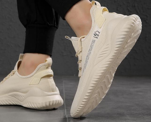 运动鞋|国产鞋被炒疯！耐克店面冷清，国货“空气鞋”却低调火了，良心价只卖69