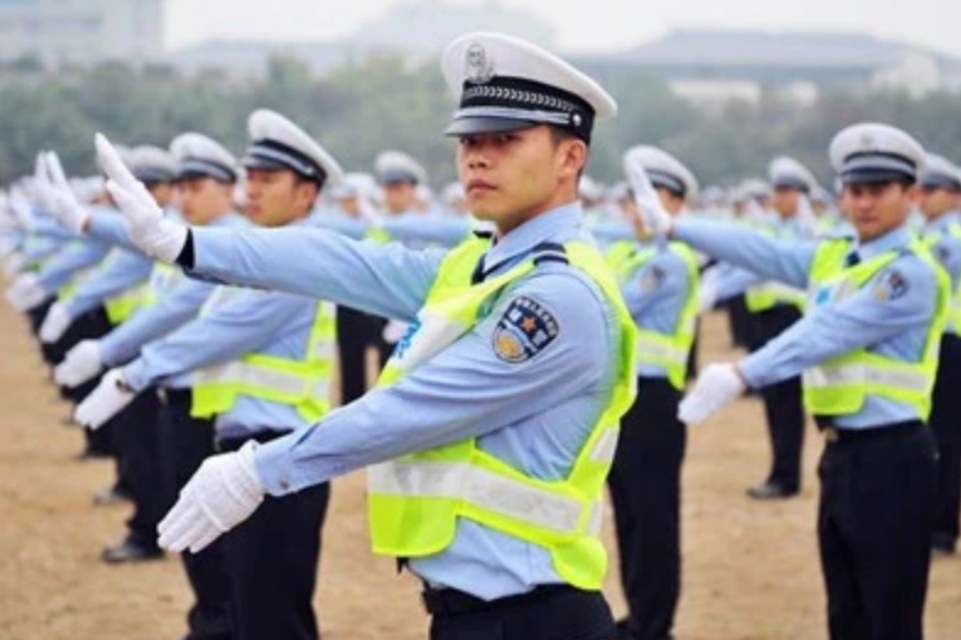 辅警|专科生机会来了,公安局公开招聘“年薪制”辅警,年薪可达15万