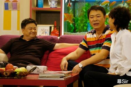 牛莉|“春晚女神”牛莉，为啥甘心嫁“普通男人”，养育女儿，幸福一生