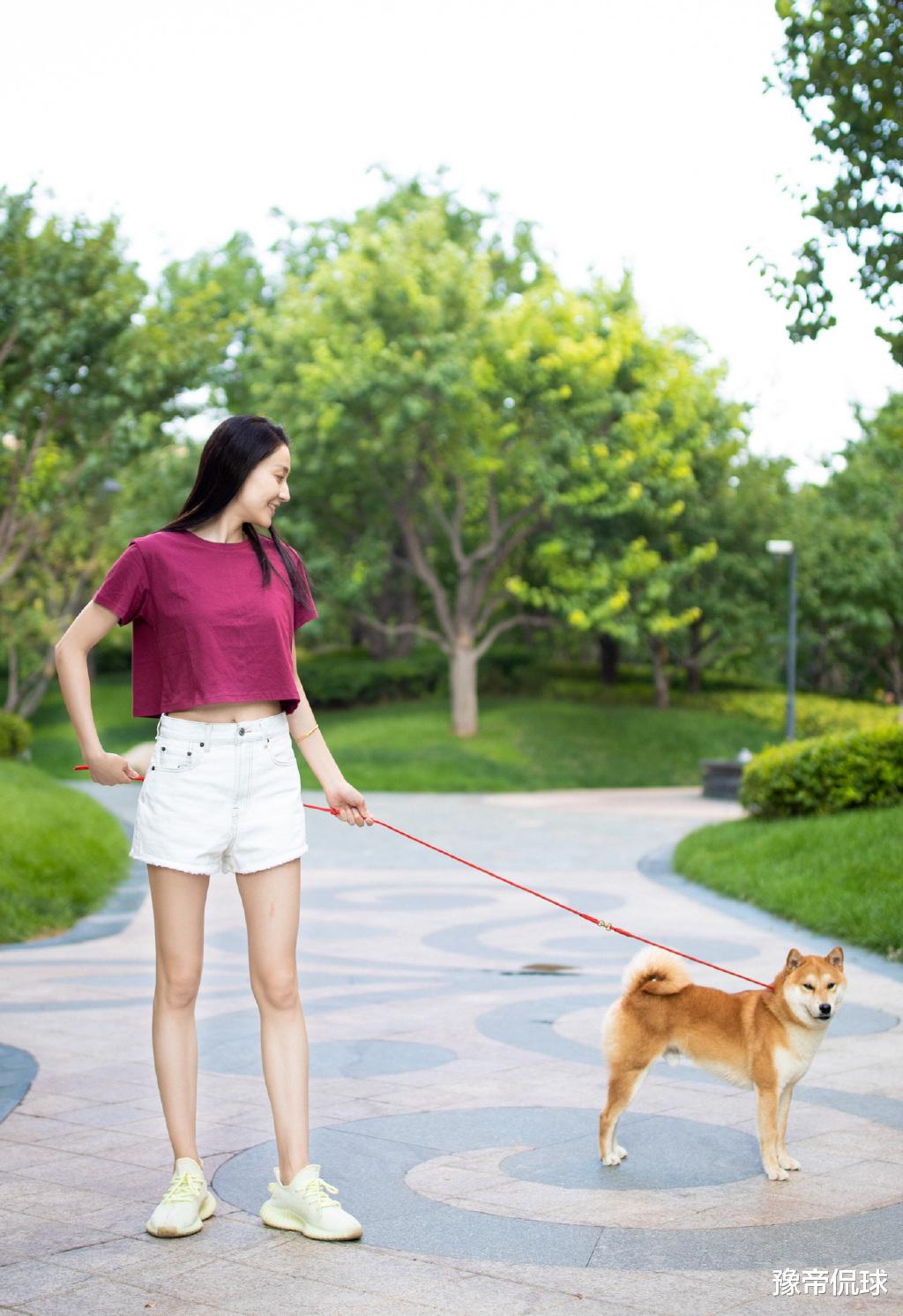 张豆豆|体操女神张豆豆因挺胸照走红！秀高难度一字马，拒进娱乐圈考北体