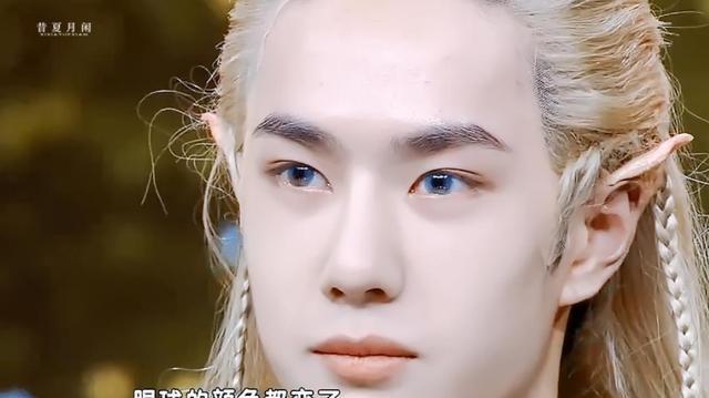 王一博|王一博和宋亚轩同样扮演精灵王，只因为眼睛，王一博备受好评