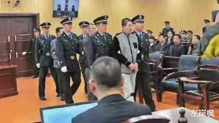 2014年三人身背命案计划越狱,杀害狱警分头逃窜,10天后全部落网