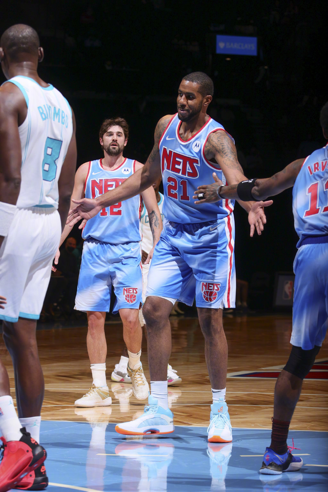 篮网队|阿德首秀惊艳！16分钟9分6板5助 完美诠释篮网独到眼光