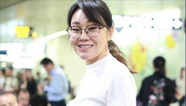 育儿心课堂|入行10年才演主角,人到中年无奈离异,闫妮的人生比你想得更艰难