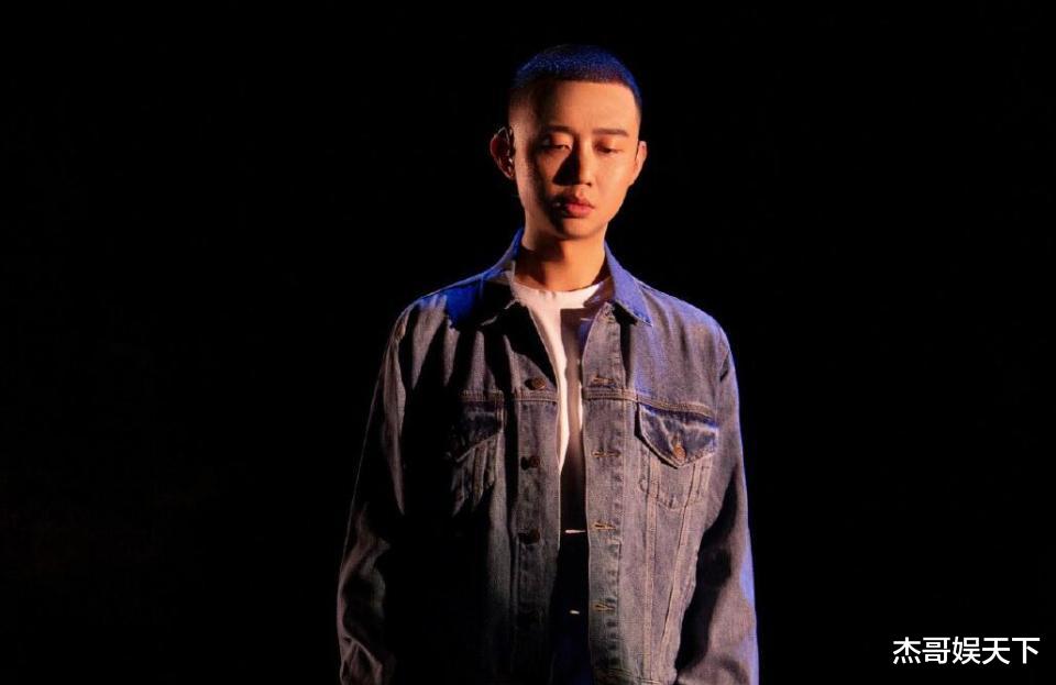 言承旭|成团后备受争议的四位哥哥，有人确实没突破，有人突破了仍被质疑