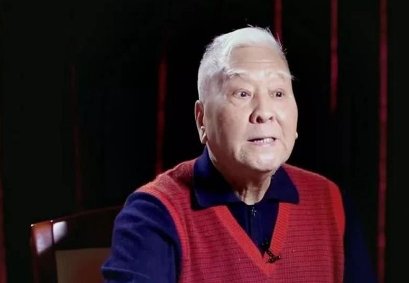 京剧|现代京剧《红灯记》扮演王连举，字正腔圆，也曾演过李玉和洪常青