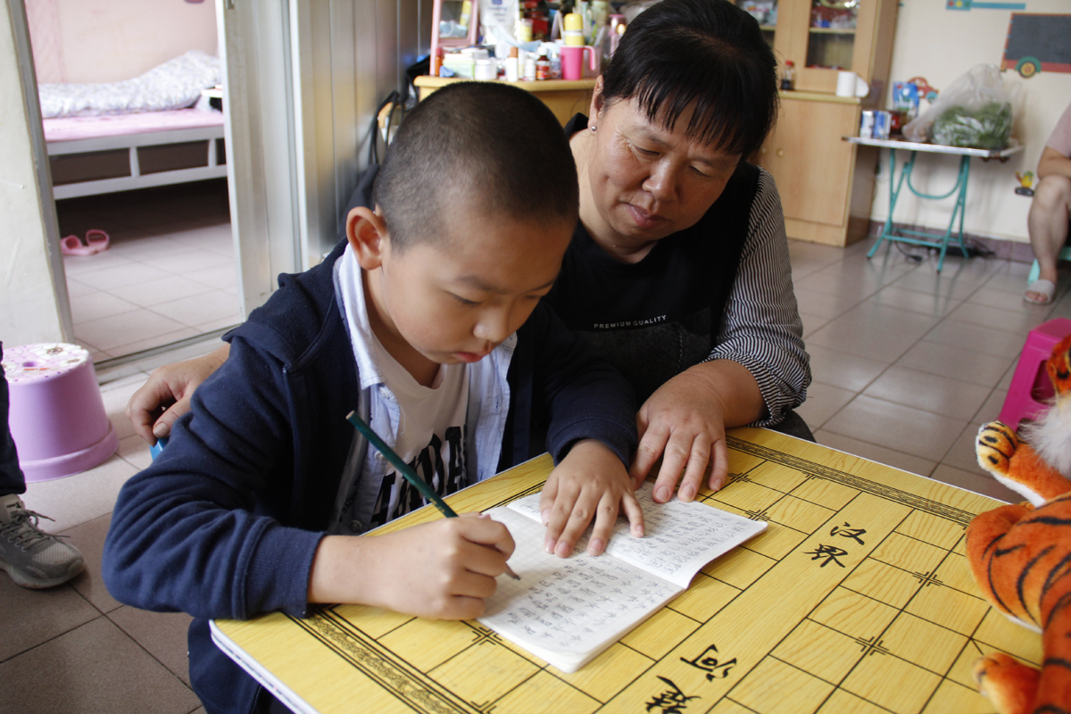 “爸爸去赚钱了”,男子上班前和患病儿子说再见,转身却突遭横祸