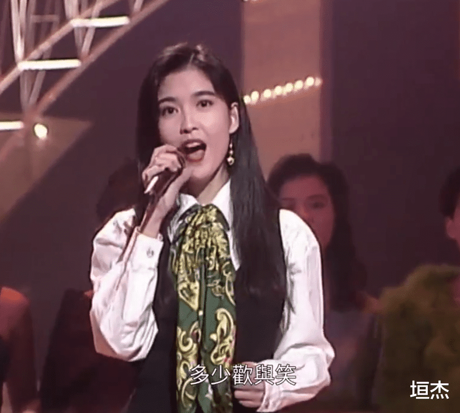 王丹妮|TVB的台庆真会玩，港风美人大混战，神仙不打架还怎么叫晚会？