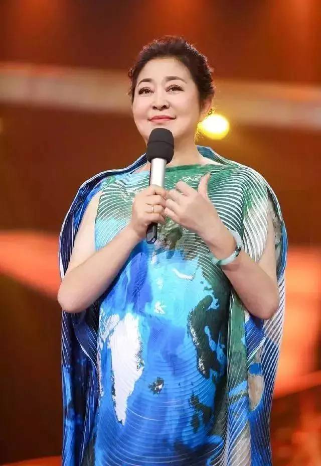 蒋欣|37岁蒋欣瘦成王子文，体重不过百，告别微胖女神，直言方法很简单