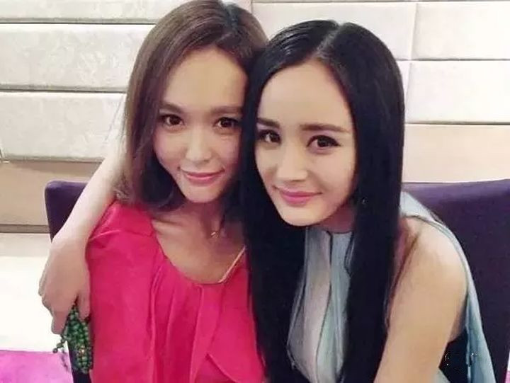 杨幂|处处留情债，谁红和谁玩，“杨野花”的成功洗白之路