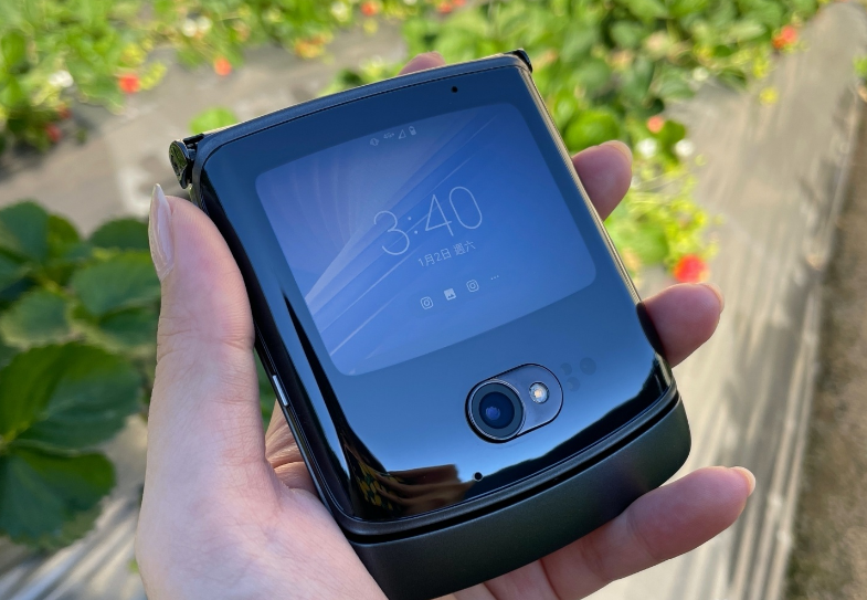razr|Motorola 确定会推出第三代 razr 折叠机！预计拥有全新外观