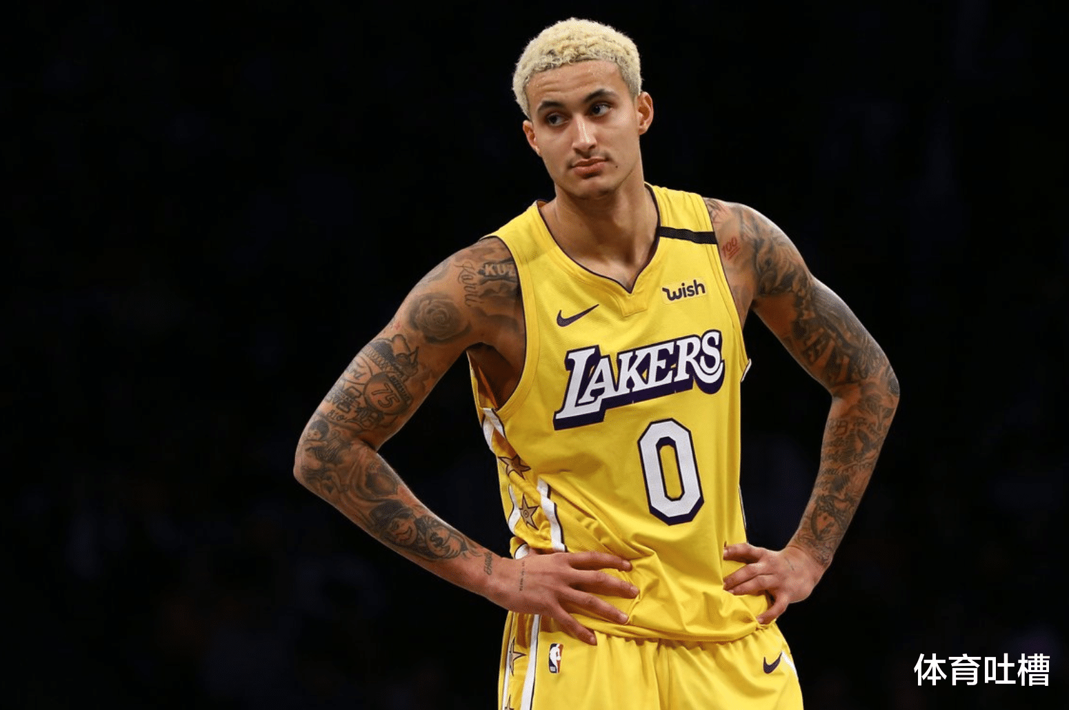 河南 湖人密谋惊天大交易！威少加盟湖人，组恐怖三巨头