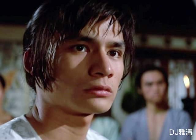 傅声|帅小伙17岁出道，曾比成龙红，29岁离奇死亡，究竟是遭陷害还是太疯狂？