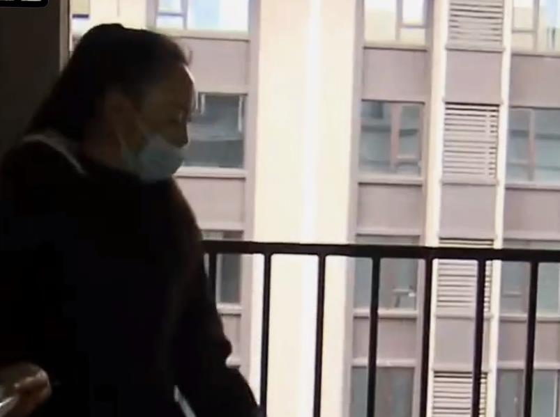 豪华小区卧室只有一米宽，一张床都放不下，业主集体拒绝收房？