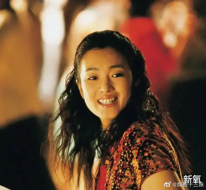 华晨宇|从头皮换到脸皮，华晨宇做过的项目比他的作品还多吧？