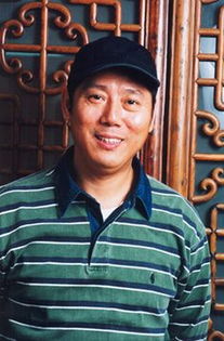 李成儒|把发妻儿子赶出家门娶小18岁娇妻，婚后对方不生孩子还把他甩了