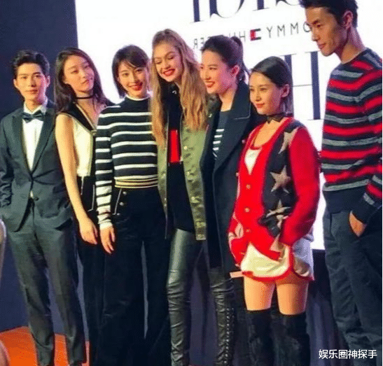 赵丽颖|女星合影见身高参差，159cm王子文太娇小，何穗不愧是超模