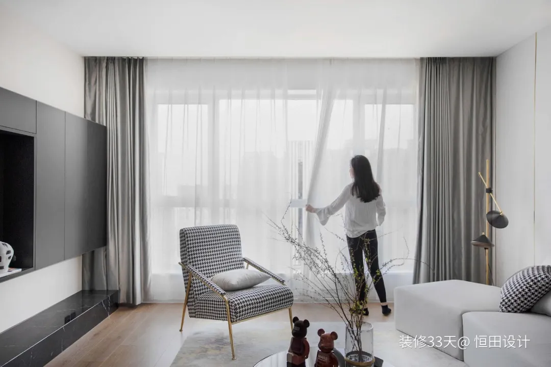 装修设计：140平现代轻奢高级质感三室