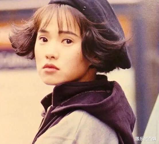 伊能静|伊能静的香艳情史，3个男人为她沉醉，婚内出轨丧失23年的感情