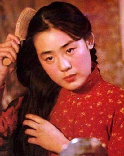 MARRY 八十年代的明星被嘲土气，土气是那个时代的印记，土气也是一种美