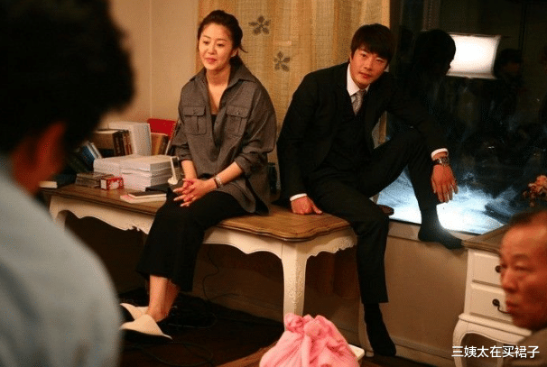 高贤贞|32岁女星怒甩三星豪门，被封杀后，怒赚2亿，这是我见过最牛的女星！