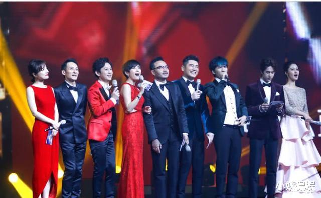 唐嫣|三大卫视跨年演唱会阵容曝光，他全参加，央视跨年演唱会也有他？