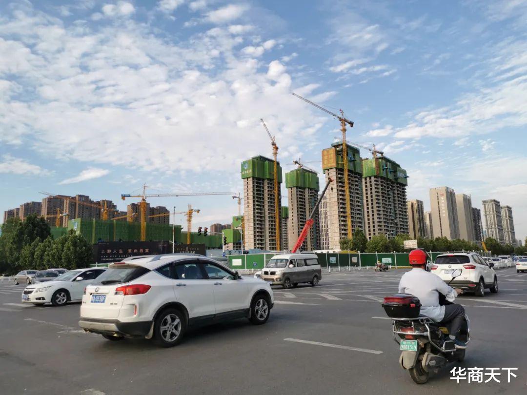 天津市|房价一夜跌30多万，先前买房的大闹售楼部，房闹能阻止房价下跌吗