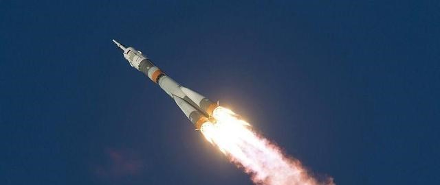 无敌原始人 飞船穿越大气层,只有返回才会“燃烧”,而升空时却不会?