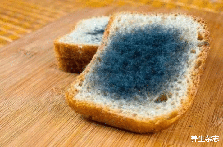 |体内有癌，腹部先知！医生：若有3种表现，多是肝脏在“求救”