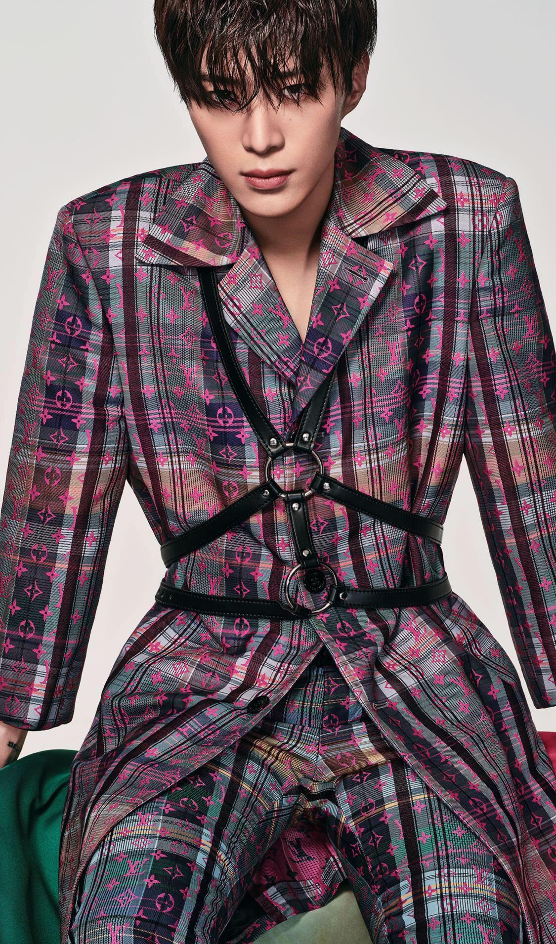 黄景瑜|娱乐圈爆料：多位女演员巴结黄景瑜，鹿晗觉得自己演技很好