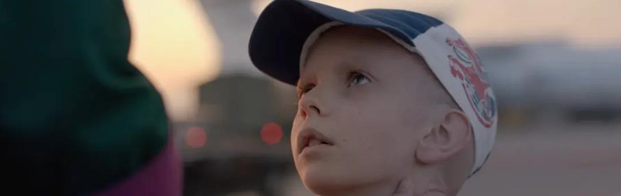 hbo|真实事件改编，HBO拍成了9.6分神剧，电影评分仅6.3，差距在哪？