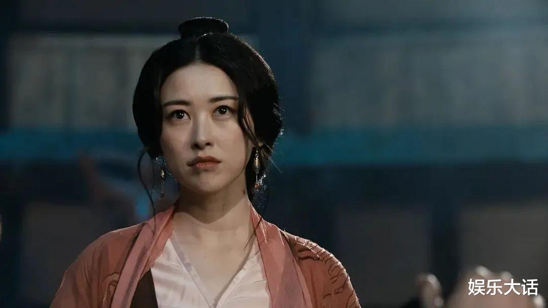 刘亦菲|别再嘲风情美人断代了！这8位女星告诉你，不是长相明艳才叫风情