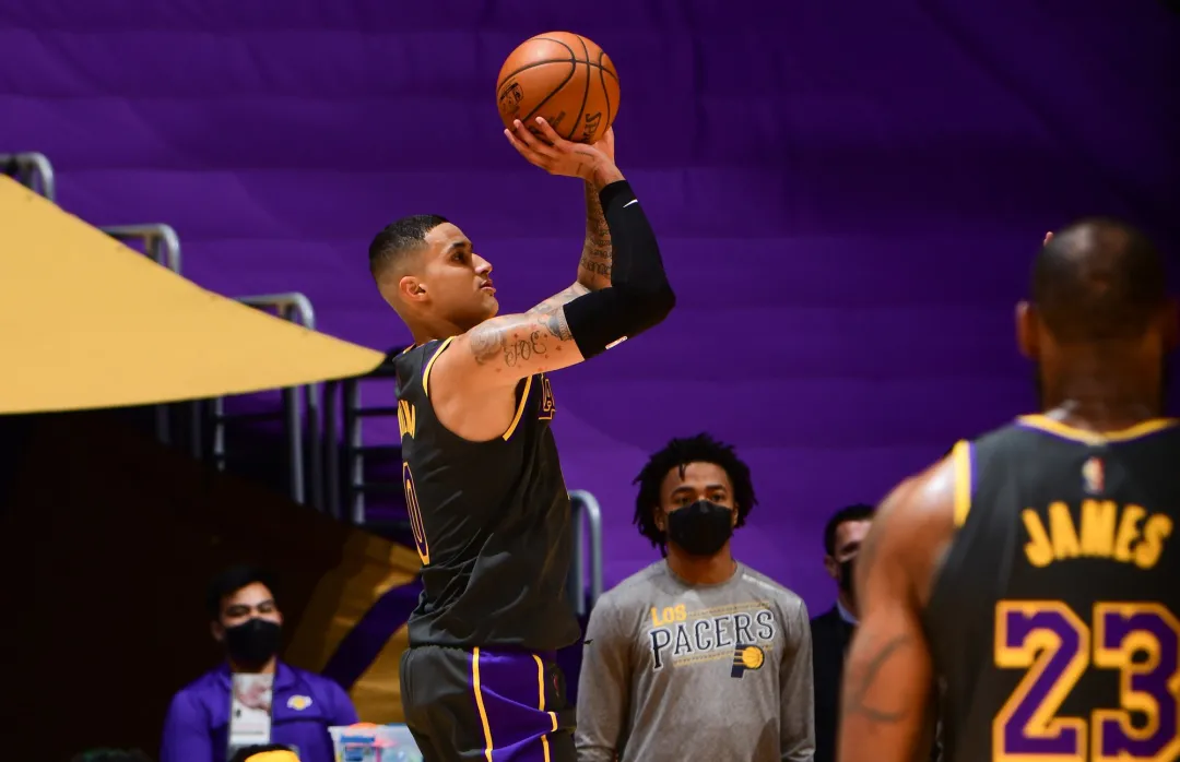 篮网队|冲击四连胜，2大巨星缺席，活塞欲双杀篮网，哈登领衔首发